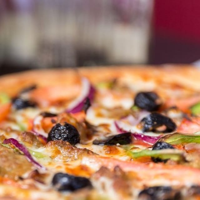 Gluten-Free Supreme Pizza.